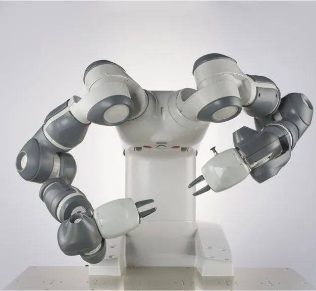 无惧强度、精度、可靠性三重挑战，机器人以塑代钢就看EMS！